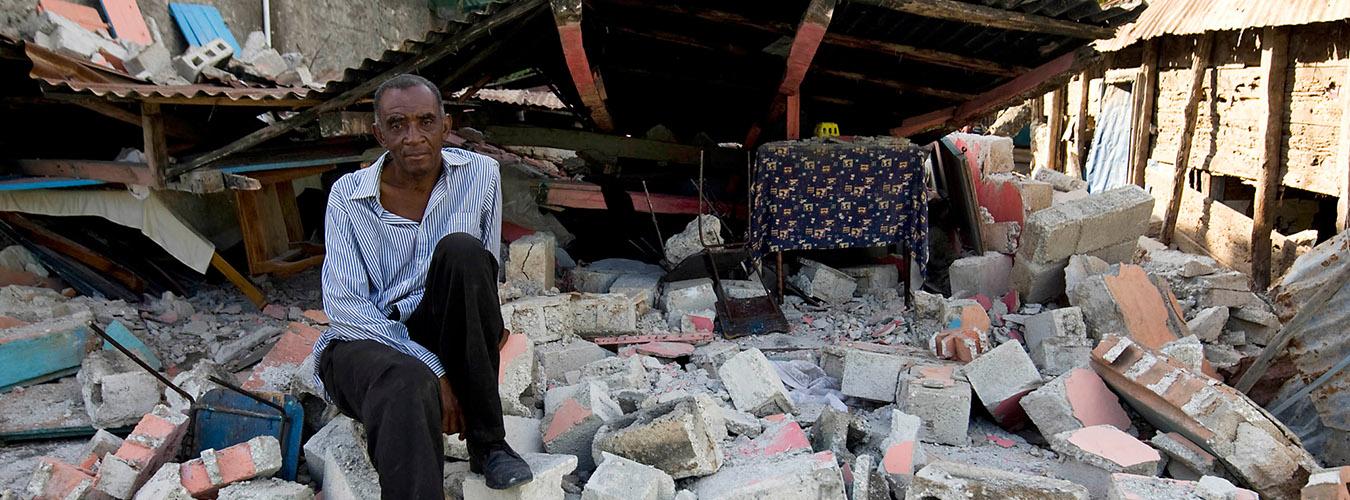 4月29日，缅怀地震遇难者国际日